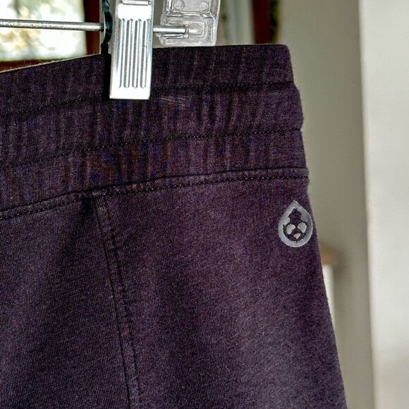 Tasc Performance Women’s Black Organic Cotton Bamboo Comfy Lounge Shorts - Picture 5 of 5